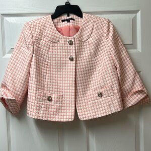 Women’s cropped blazer